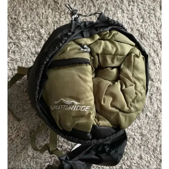 NEW Adventuridge GREEN puffer WEARABLE SLEEPING BAG FULL BODY sz M - Picture 5 of 6